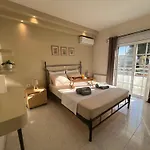 Aura Apartment